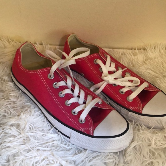 dark pink converse womens